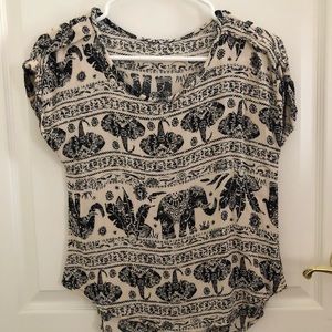 Elephant print short sleeve shirt